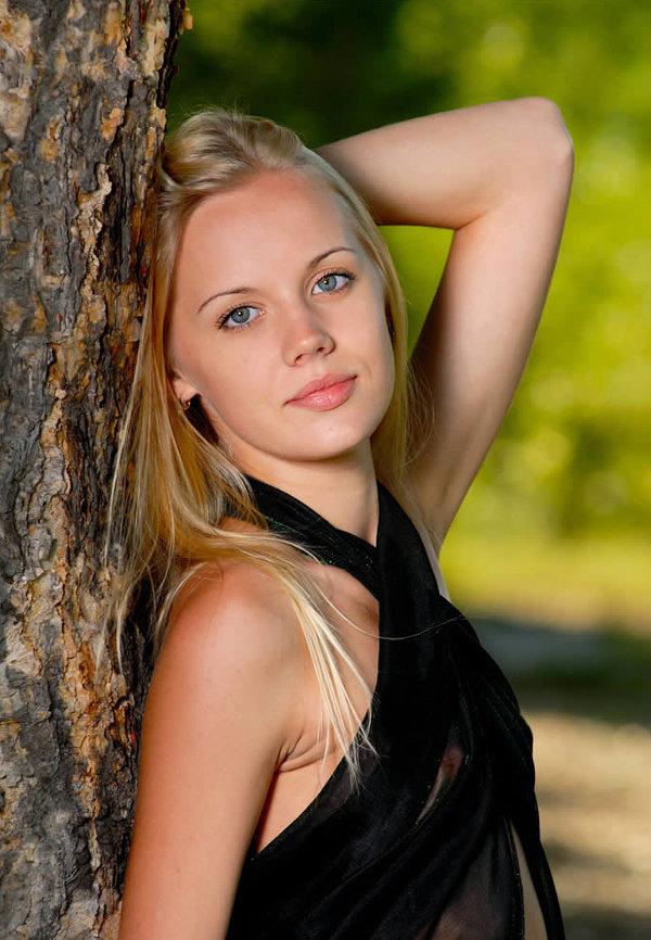 Ника, 22